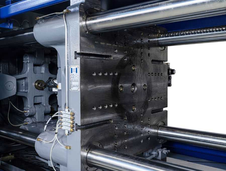 STABLE AND RELIABLE CLAMPING UNIT